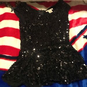 Arden B Woman’s Small Black Shine Top with back zipper